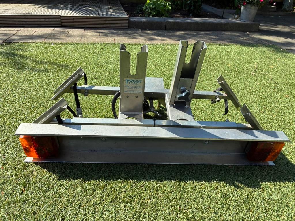 Twinny load, Ophalen of Verzenden, Gebruikt, Trekhaakdrager