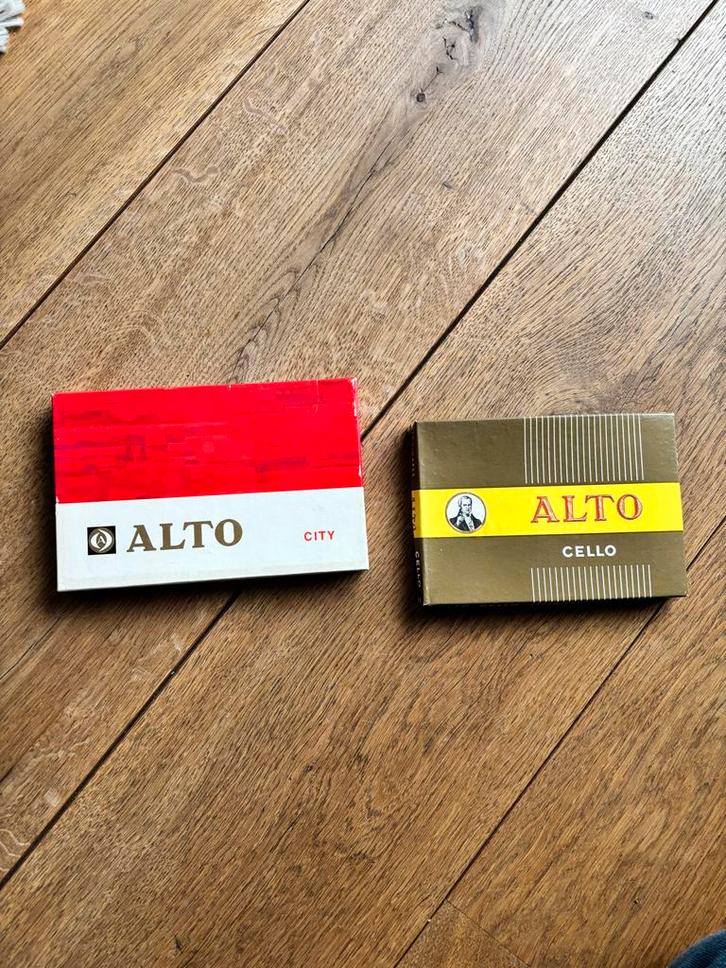 2 Vintage sigarendozen Alto sigaren (tabak verzamelen), Verzamelen, Rookartikelen, Aanstekers en Luciferdoosjes, Gebruikt, Tabaksdoos of Verpakking