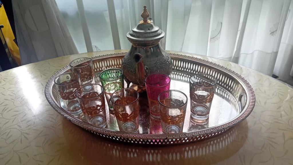 Marokkanse compleet theepot dienblad en glazen, Huis en Inrichting, Ophalen of Verzenden, Rechthoekig, Hout