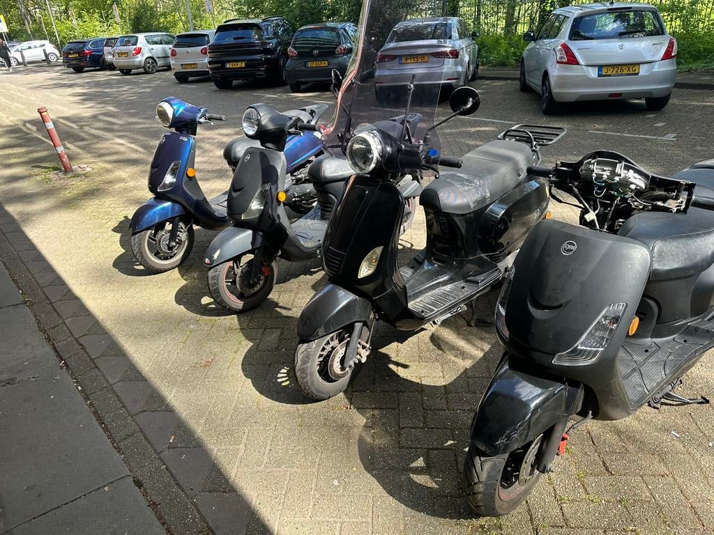 Scooters te koop  5 stuks, Ophalen, Zo goed als nieuw