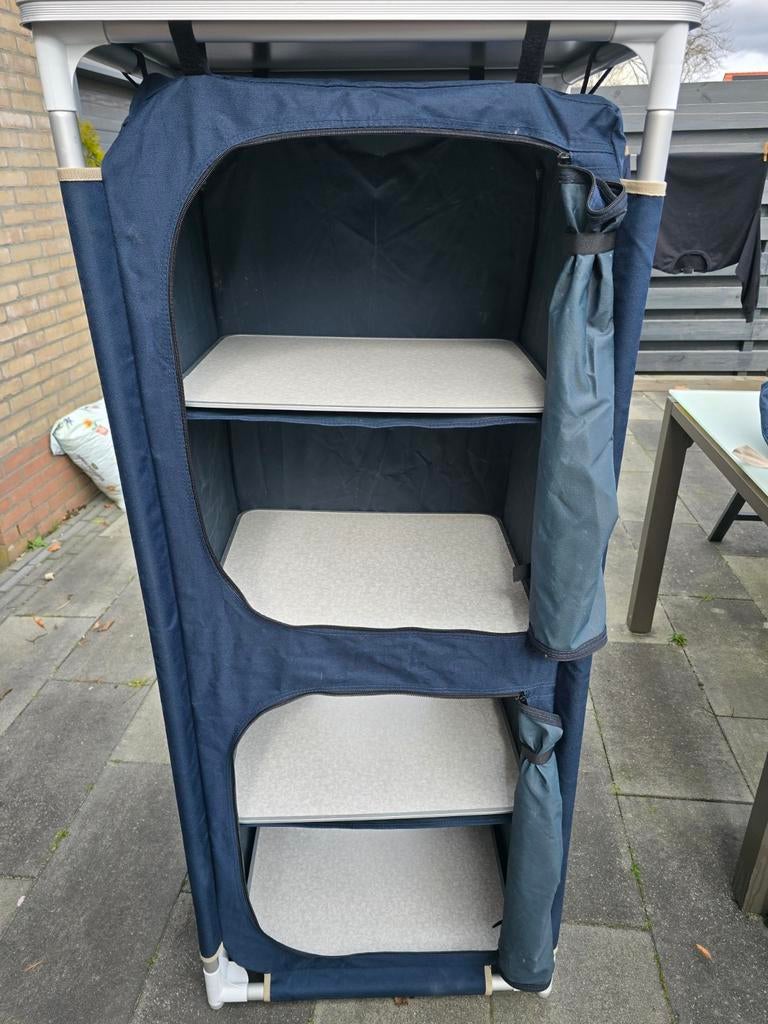 Caravan kast, Ophalen, Campingkast
