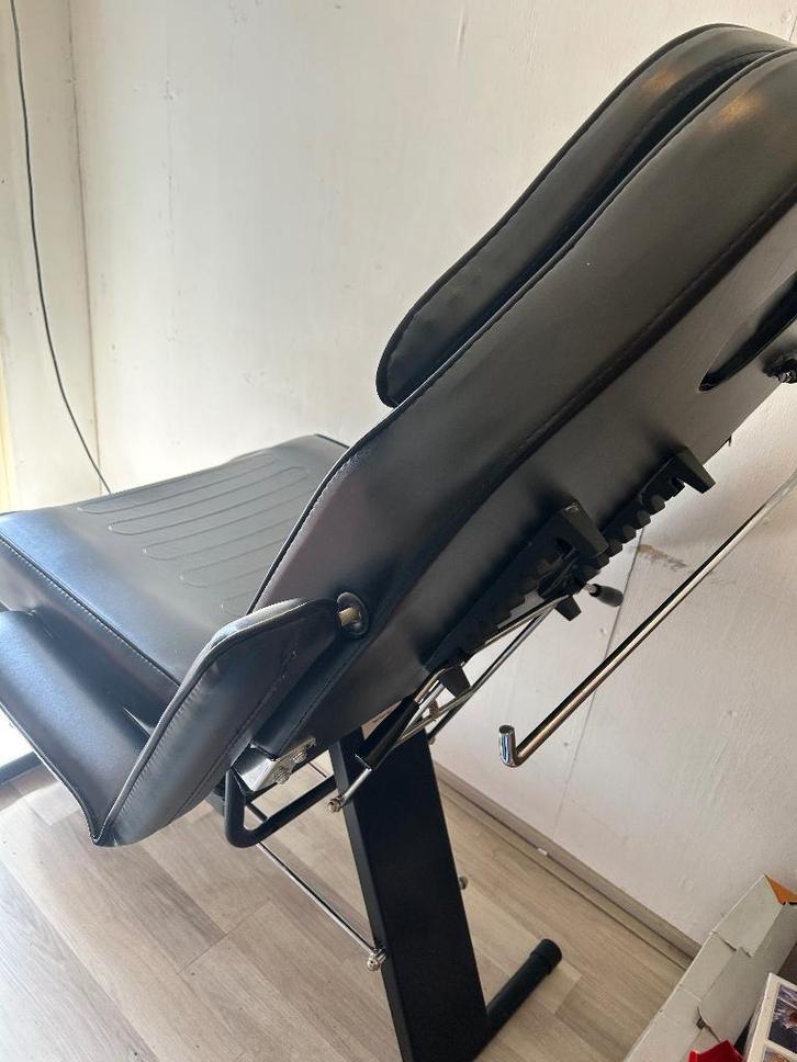 Behandelstoel ligbed voor wimpers of pedicure, Sieraden, Tassen en Uiterlijk, Uiterlijk | Lichaamsverzorging, Zo goed als nieuw