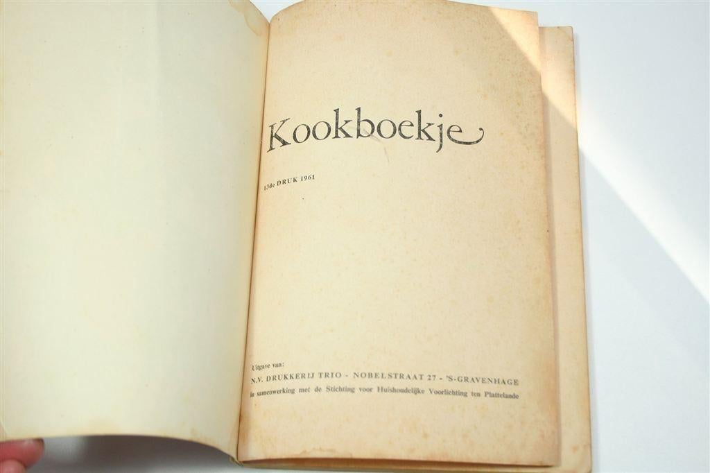 Vintage Kookboekje 1961 — Recepten van het Platteland, Ophalen of Verzenden, Gelezen, Nederland en België