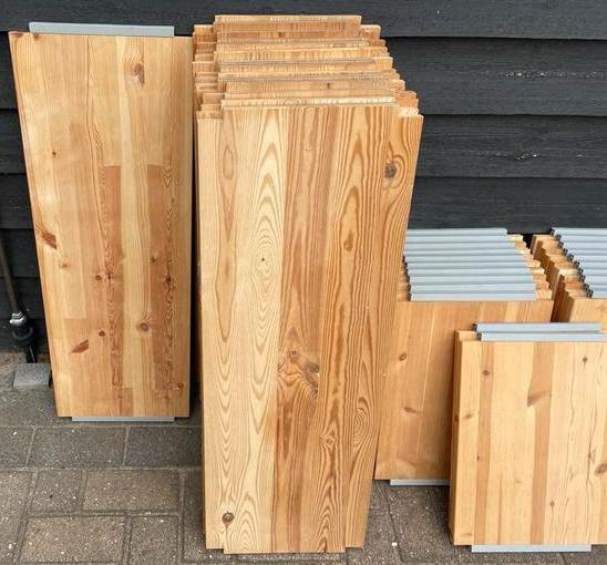 Ikea Ivar stellingkast /staander + legplanken 30 cm breed, Ophalen, Zo goed als nieuw