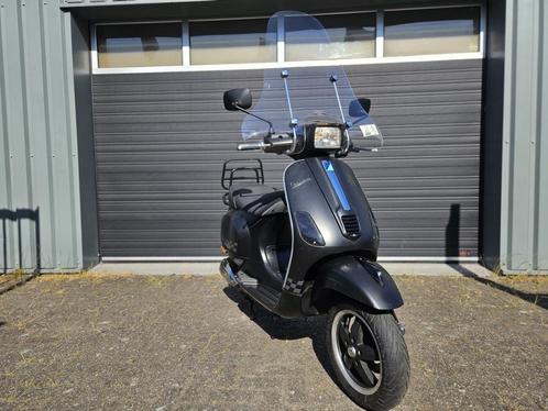 Vespa S 4T-2V Brom Bj:2014 Mat Zwart 16000km, Fietsen en Brommers, Brommeronderdelen | Scooters, Gebruikt, Ophalen
