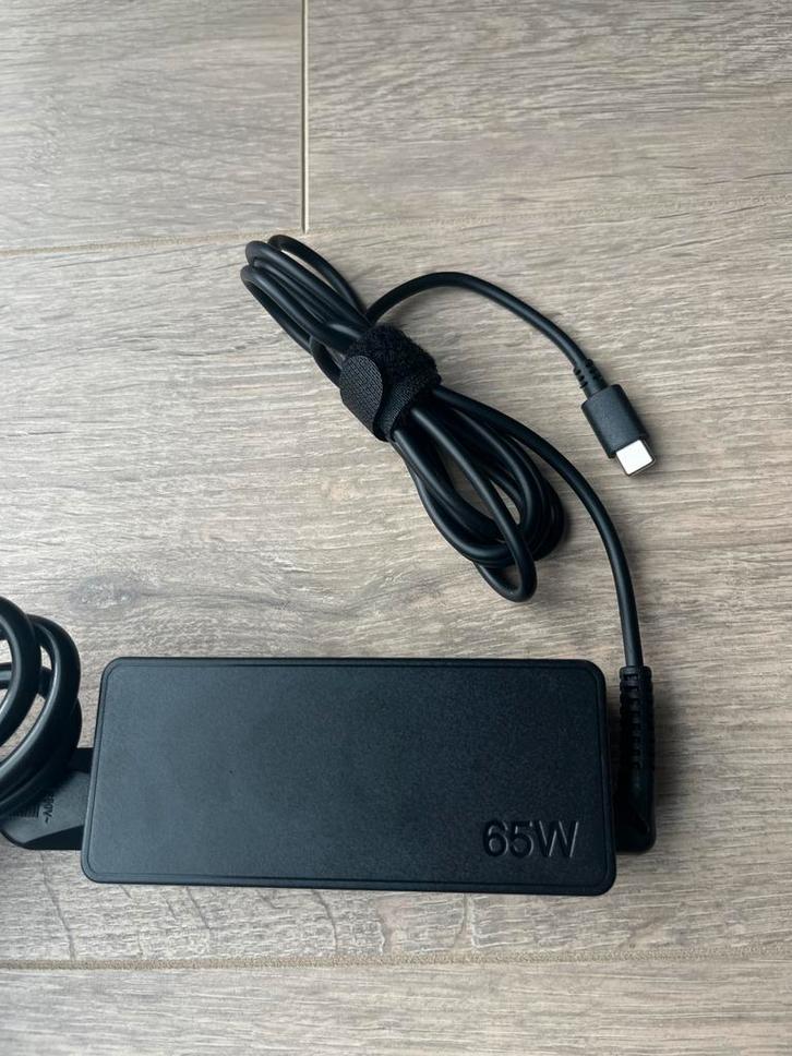 Nieuw USB-C 65W Laptop Lader / charger, Computers en Software, Laptop-opladers, Nieuw, Ophalen of Verzenden