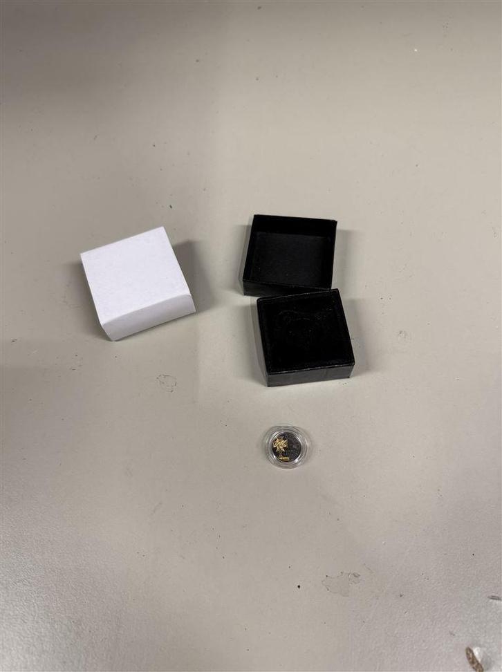 munt - 2018 Quarter Sovereign 22ct Gold The Armistice Centen, Postzegels en Munten, Munten | Europa | Niet-Euromunten, Overige landen