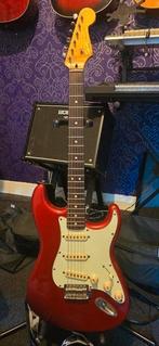 Squier Classic Vibe 60s Stratocaster (Rood), Muziek en Instrumenten, Ophalen, Zo goed als nieuw, Fender