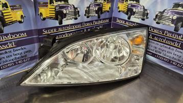 ford mondeo koplamp links. bj2006.  rtnr 0301174205  beschikbaar voor biedingen