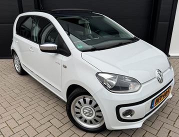 Volkswagen up! White Up! 1.0 75PK 2012 Wit | PANO | LEDER  beschikbaar voor biedingen