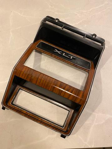 Ford F150 1980-1986, dash bezel. beschikbaar voor biedingen