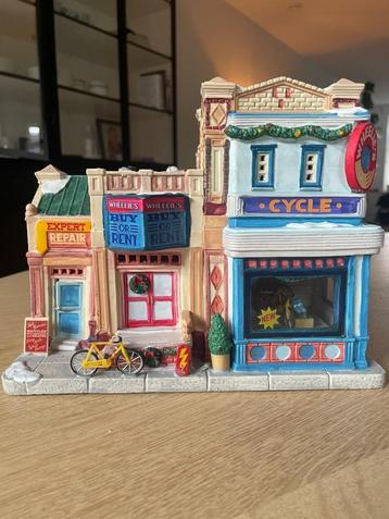 Lemax Wheelie's Cycle And Skate Shop beschikbaar voor biedingen