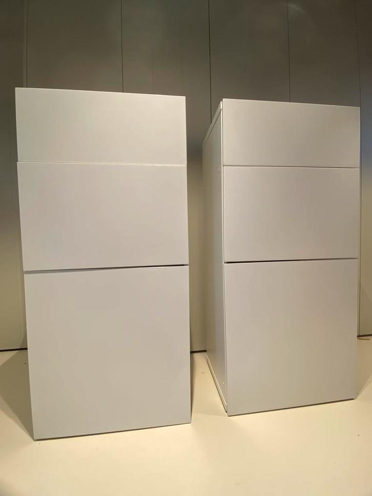 Witte IKEA Besta kast - halfhoog (2x), Huis en Inrichting, Kasten | Kledingkasten, Gebruikt, 100 tot 150 cm, 50 tot 100 cm, 25 tot 50 cm