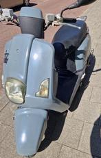 Nette AGM BEE, bouwjaar 2011, Ophalen, Gebruikt, Agm, 49 cc