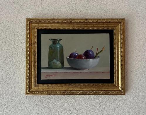 Hans Habraken stilleven pruimen en een vaas op paneel., Antiek en Kunst, Kunst | Schilderijen | Klassiek, Ophalen of Verzenden