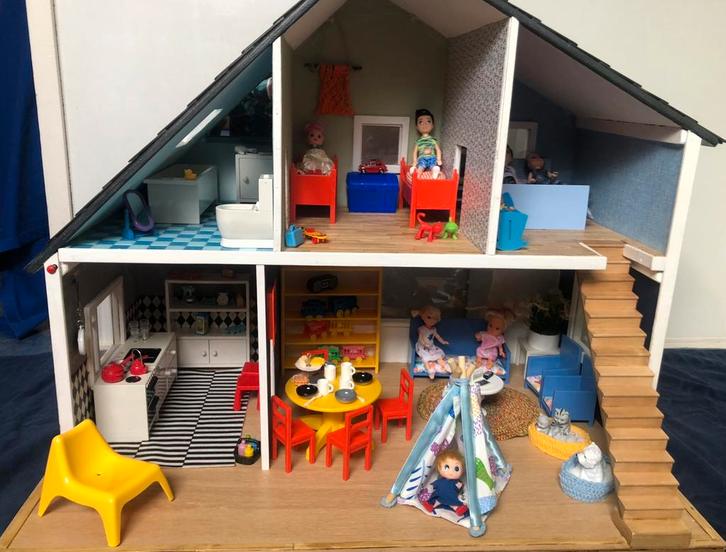 Poppenhuis, opgeknapt, Verzamelen, Poppenhuizen en Toebehoren, Nieuw, Poppenhuis, Ophalen