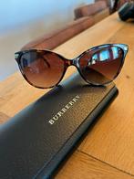 Burbery kattenogen dames zonnenbril, Sieraden, Tassen en Uiterlijk, Zonnebrillen en Brillen | Dames, Ophalen, Zo goed als nieuw