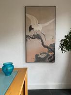 Schilderij. Japanse kraanvogel op tak van pijnboom., Ophalen of Verzenden, Zo goed als nieuw, Schilderij, 75 cm of meer