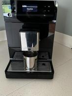 Miele koffiezetapparaat CM5310, Witgoed en Apparatuur, Koffiezetapparaten, 10 kopjes of meer, Afneembaar waterreservoir, Zo goed als nieuw