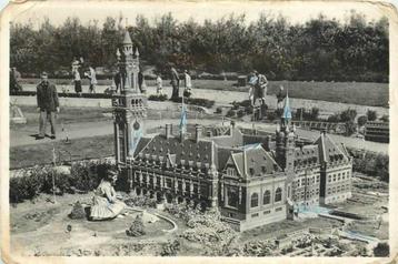 (377-703-011) Den Haag Madurodam beschikbaar voor biedingen