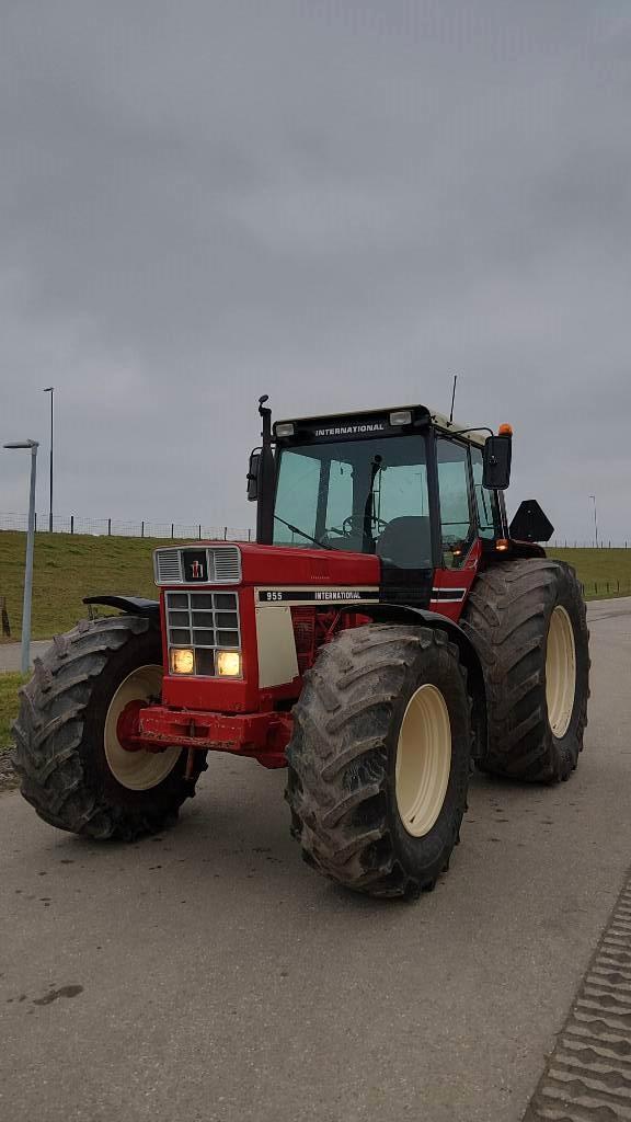 Keurige International 955 tractor in nette staat 9, Zakelijke goederen, Agrarisch | Tractoren, Overige merken, Gebruikt
