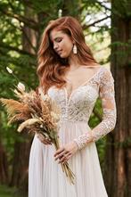 Trouwjurk met lange mouwen 38/40, Ophalen of Verzenden, Zo goed als nieuw, Wit, Trouwjurk