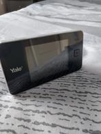 Slimme LED Deurspion - Yale, Ophalen, Bewegingsdetectiesensor, Zo goed als nieuw, Bedraad