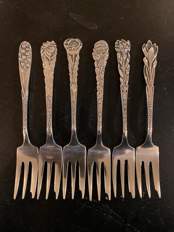 Fraaie set van 6 verzilverde bloemen vorkjes, sola 90 izgst, Antiek en Kunst, Antiek | Bestek, Ophalen of Verzenden