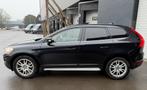 Volvo XC60 3.0 T6 AWD Momentum PANO/CARPLAY/VOLO-H/LEDER, Automaat, Gebruikt, 2000 kg, Zwart