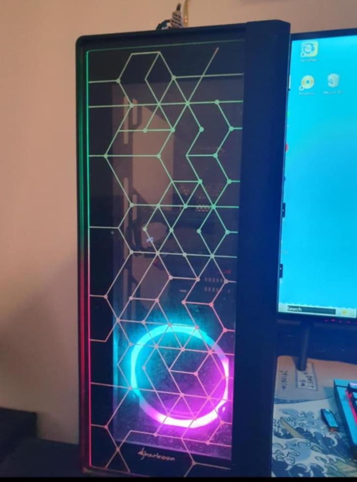 Snelle i5-8400 PC  16GB RAM, Computers en Software, Desktop Pc's, Zo goed als nieuw, 3 tot 4 Ghz, HDD, SSD, 16 GB, Gaming, Ophalen