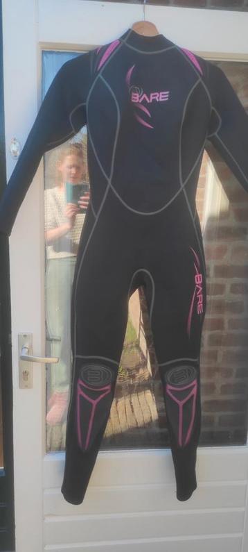 Bare duikpak dames 3 mm. Maat 10 beschikbaar voor biedingen