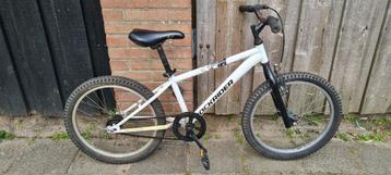 BTwin Rockrider MTB 20 inch 6-9 jaar beschikbaar voor biedingen