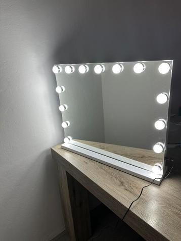 Te koop Hollywood spiegel  3  standen verlichting