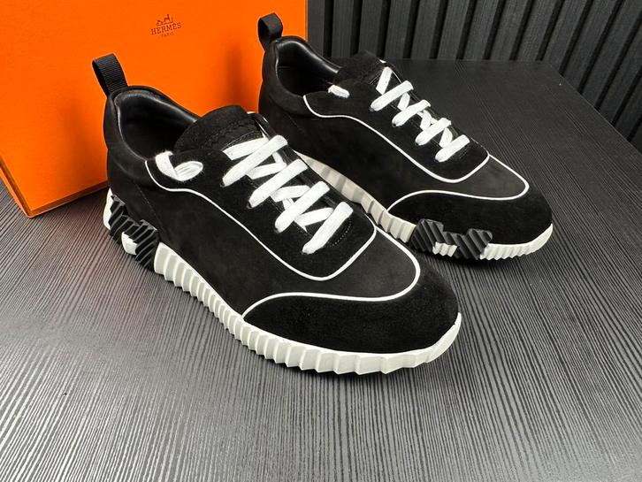 Bouncing - Hermes - Zwart Suede - Inclusief Doos - Nieuw, Kleding | Heren, Schoenen, Sneakers of Gympen, Overige kleuren, Ophalen of Verzenden