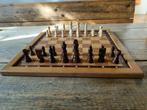 Schaakbord met schaakstukken en damschijven., Hobby en Vrije tijd, Gezelschapsspellen | Bordspellen, Longfield., Ophalen of Verzenden