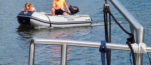 Suzuki DF2.5 kortstaart (10 draaiuren), Watersport en Boten, Buiten- en Binnenboordmotoren, Zo goed als nieuw, Benzine, Buitenboordmotor