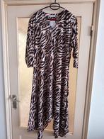 Magna Jurk Zebraprint maat 44/46.Nieuw., Kleding | Dames, Bruin, Maat 42/44 (L), Ophalen of Verzenden, Knielengte