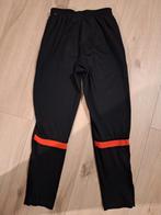 NIKE trainingsbroek mt 140, Ophalen, Meisje, Sport- of Zwemkleding
