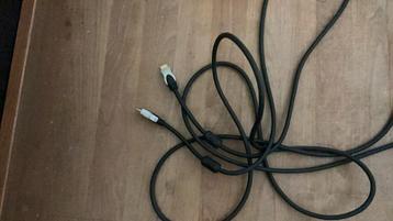 HDMI kabel  beschikbaar voor biedingen