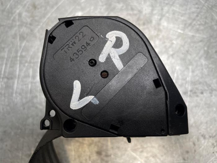 Veiligheidsgordel rechts-voor van een Iveco Daily, Auto-onderdelen, Interieur en Bekleding, Overige automerken, Gebruikt, 3 maanden garantie