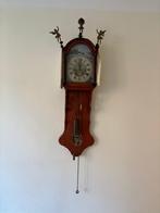 Friese staartklok, Ophalen