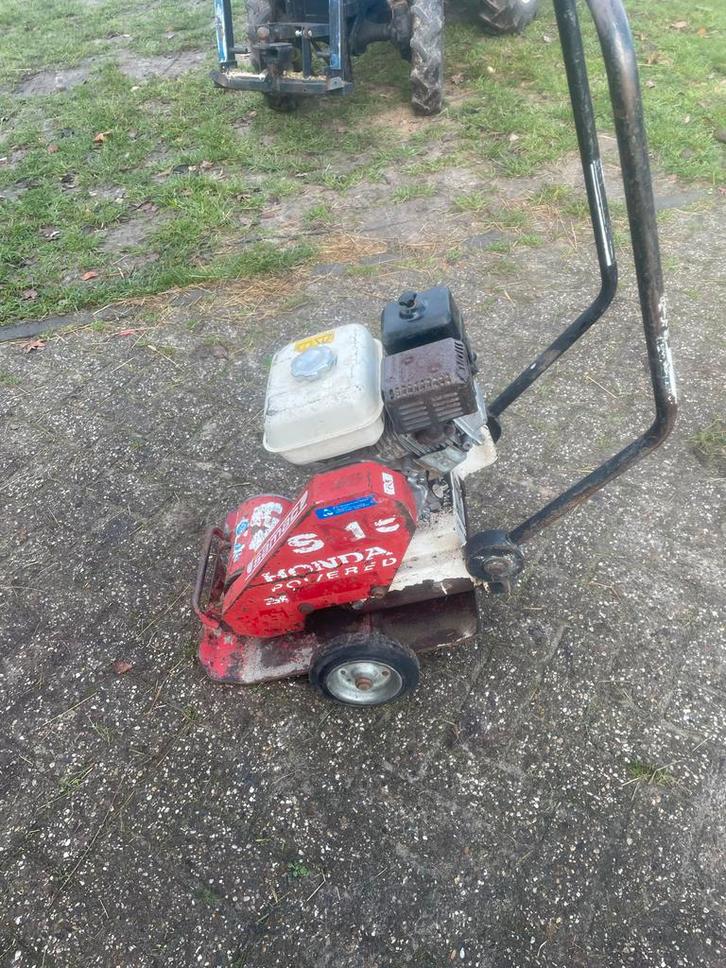 Trilplaat Samac S15 - Honda motor, Tuin en Terras, Hand-tuingereedschap, Gebruikt, Ophalen