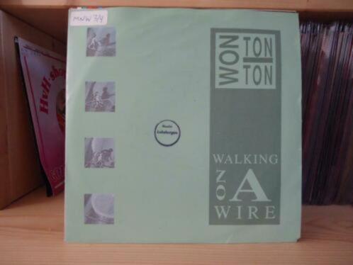 7" Single Won Ton Ton - Walking On A Wire / Monkey River (US, Cd's en Dvd's, Vinyl Singles, Gebruikt, Single, Pop, 7 inch, Verzenden