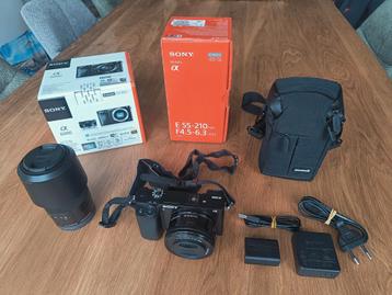 Sony A6000 met 2 lenzen beschikbaar voor biedingen