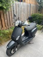 AGM VX50 2018 mat zwart (blauw kenteken), Gebruikt, Benzine, Ophalen, Overige merken