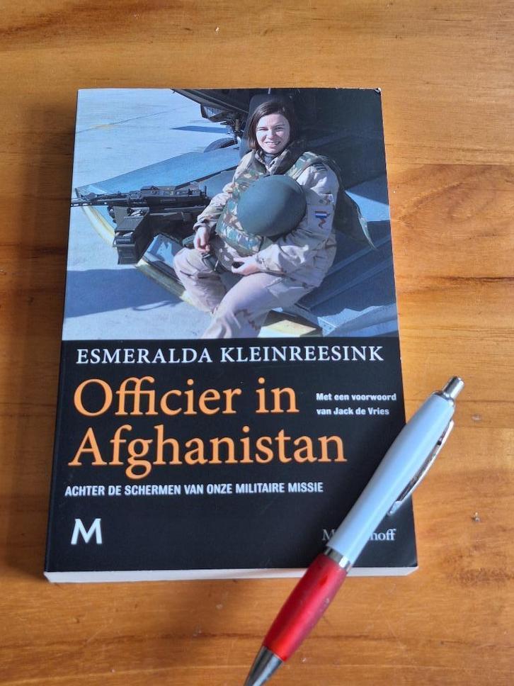 Officier in Afghanistan achter de schermen van onze militair, Boeken, Oorlog en Militair, Zo goed als nieuw, Ophalen of Verzenden