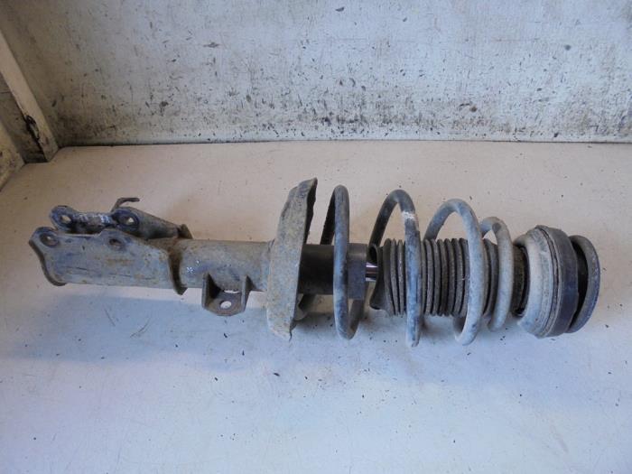 Schokdemperpoot links-voor van een Opel Insignia, Auto-onderdelen, Ophanging en Onderstel, Opel, Gebruikt, 3 maanden garantie