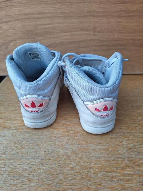 Hoge gympen adidas, maat 38,5, Kleding | Dames, Schoenen, Gedragen, Sneakers of Gympen, Wit, Ophalen