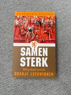 Samen Sterk - Oranje Leeuwinnen boek, Ophalen of Verzenden, Zo goed als nieuw, Annemarie postma, Balsport