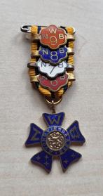 NWB Avondvierdaagse emaille medaille, Postzegels en Munten, Penningen en Medailles, Ophalen of Verzenden, Overige materialen